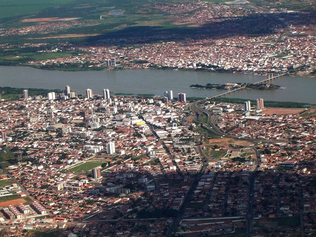 Vista aérea de Petrolina e Juazeiro
